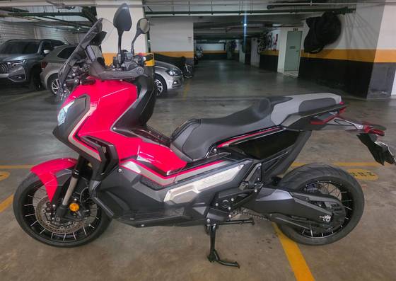 HONDA X-ADV 